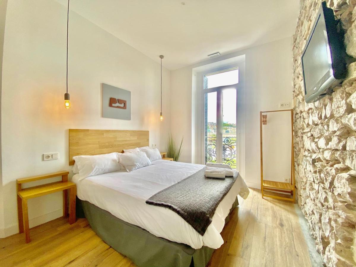 Mirandoalaconcha Rooms Сан Себастиан Екстериор снимка