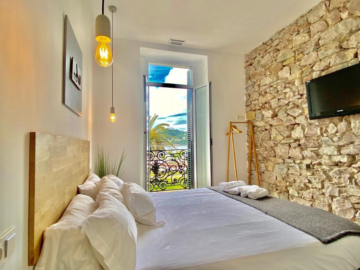 Mirandoalaconcha Rooms Сан Себастиан Екстериор снимка
