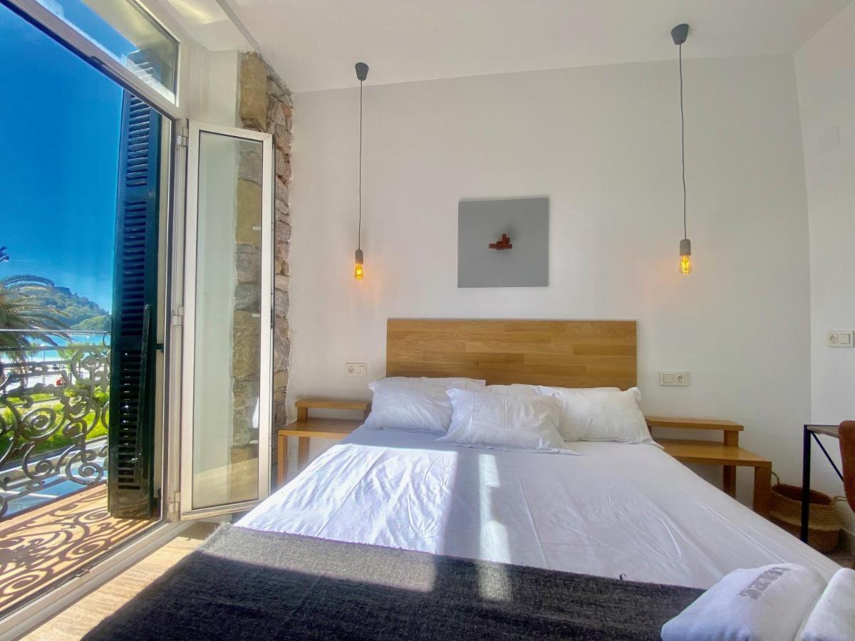 Mirandoalaconcha Rooms Сан Себастиан Екстериор снимка